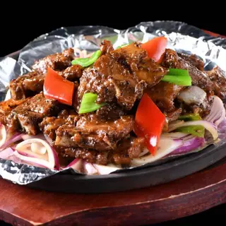 manzo alla piastra铁板牛肉