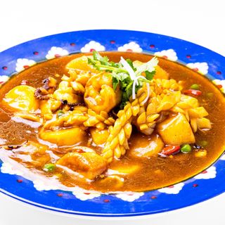 Tofu tenero saltato con frutti di mare海鲜豆腐