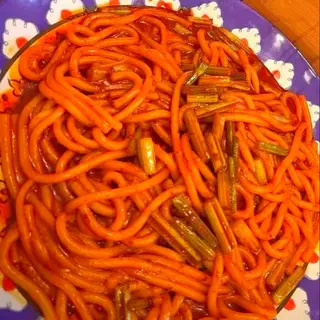 vermicelli di riso saltato allo xinjiang新疆炒米粉