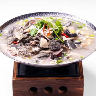 Brodo di frattaglie di agnello羊杂汤