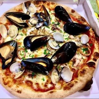 Pizza frutta di mare