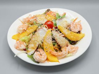 Seijo salada thai