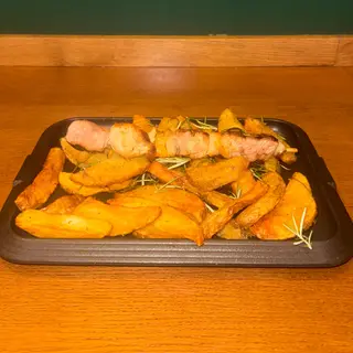 Spiedino di pollo e tacchino con patate