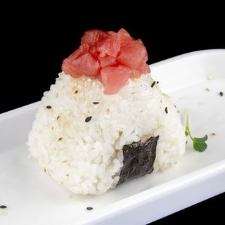 122 Onigiri spicy tuna