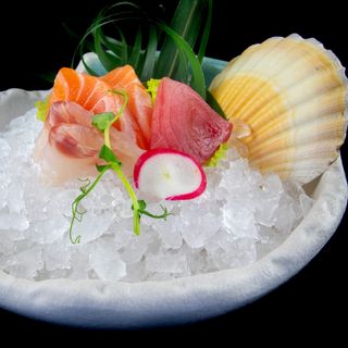 129 Sashimi misto 12 pezzi