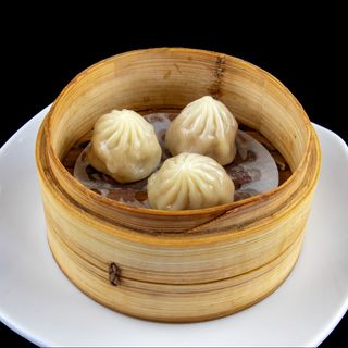 4 Xiaolong bao