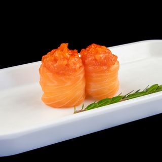 76 Gunkan salmone 2 pezzi