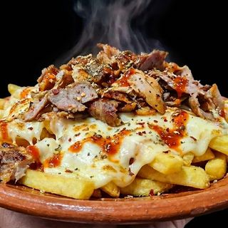 Patatine kebab provola