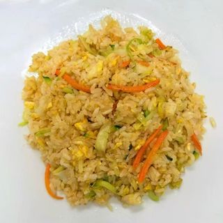 Riso saltato con verdura