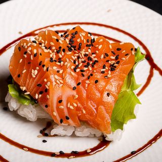 Chirashi salmone