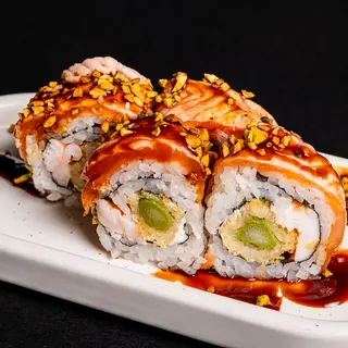 Uramaki taberu roll