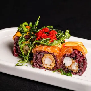Uramaki black tiger roll