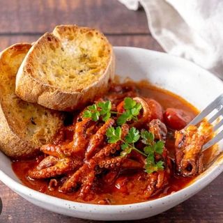 Polipetti al sugo