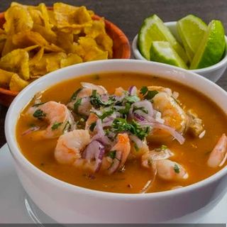 Encebollado Mixto (pescado y camarón)