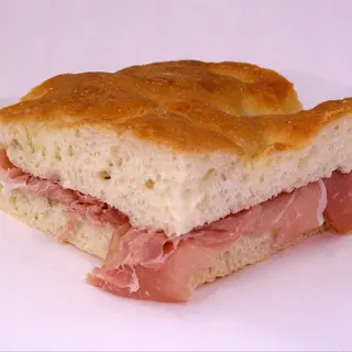 Focaccia speck