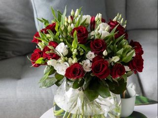 Rose rosse e Lisanthius