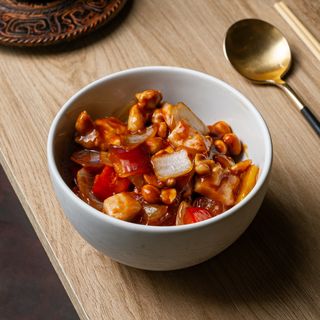 POLLO KUNG PAO  宫保鸡丁
