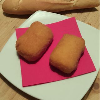 Mozzarella farcita alla porchetta 2 pezzi