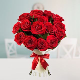 15 Red Roses