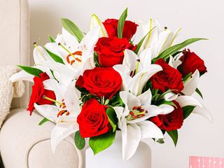 Lily with Rose bouquet