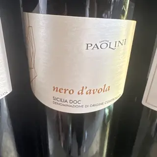 Nero d ' avola paolini