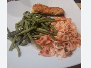 Primo+secondo+contorno tra patate alforno e insalata