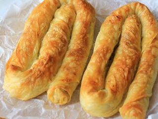 Börek con rıcotta & spınacı