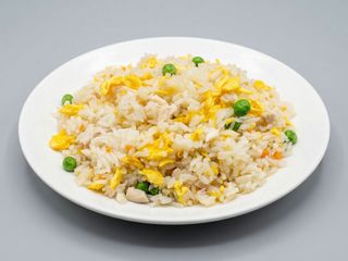 70c. Riso saltato con pollo