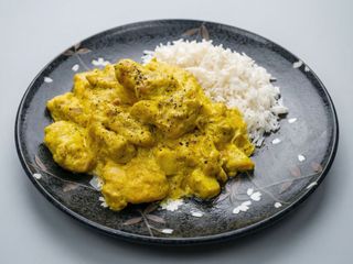 Pollo al curry  250 g