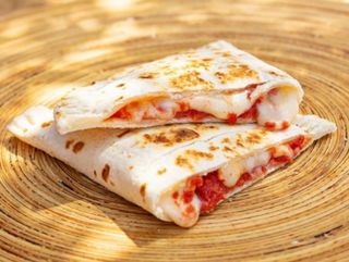 crescione pomodoro mozzarella