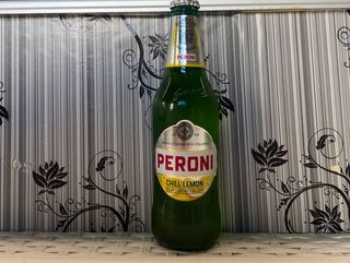 Birra peroni al limone