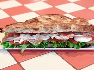 Maledetta Primavera crudo