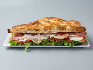 Maledetta Primavera crudo