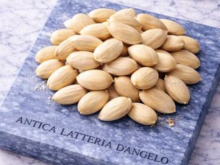 Mandorle Pelate Spagnole - 500g