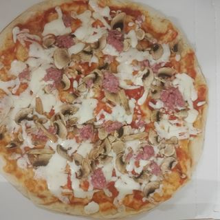 Salsiccia e funghi