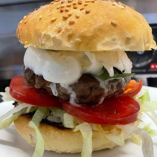Hamburger caprese