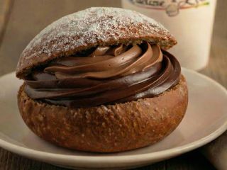 Briozza caffè ganache ai 2 cioccolati