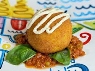 Arancino alla bolognese