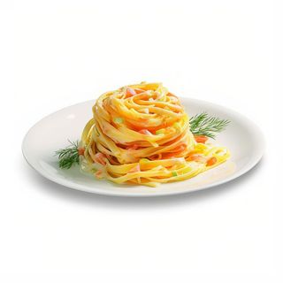 24 Fettuccine con salmone