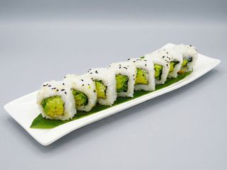 51g Sushi vegetariano uramaki con avocado