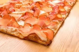 Provola e speck