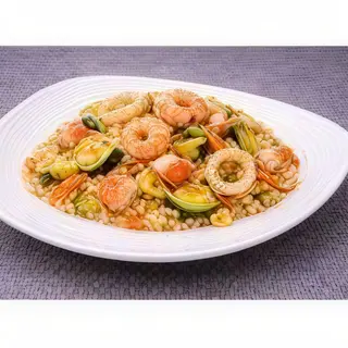 P11. Riso con frutti di mare