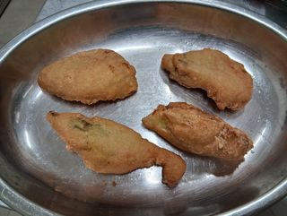 Fiore di zucca alici e mozzarella