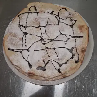 Pizza alla Nutella ripiena