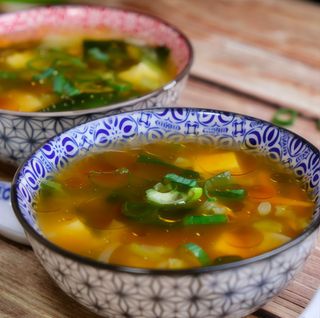 Zuppa misoshita