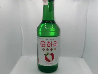 CHUM CHURUM korea soju Flavor Lychee 12%VOL 350ml