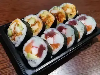Futomaki moriawase  4 pezzi