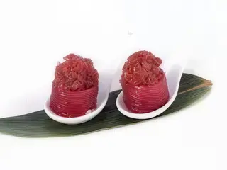 Gunkan spicy tuna