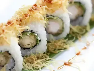 Uramaki ebi tempura