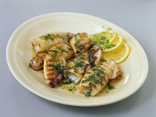 Calamari alla griglia rucola e grana